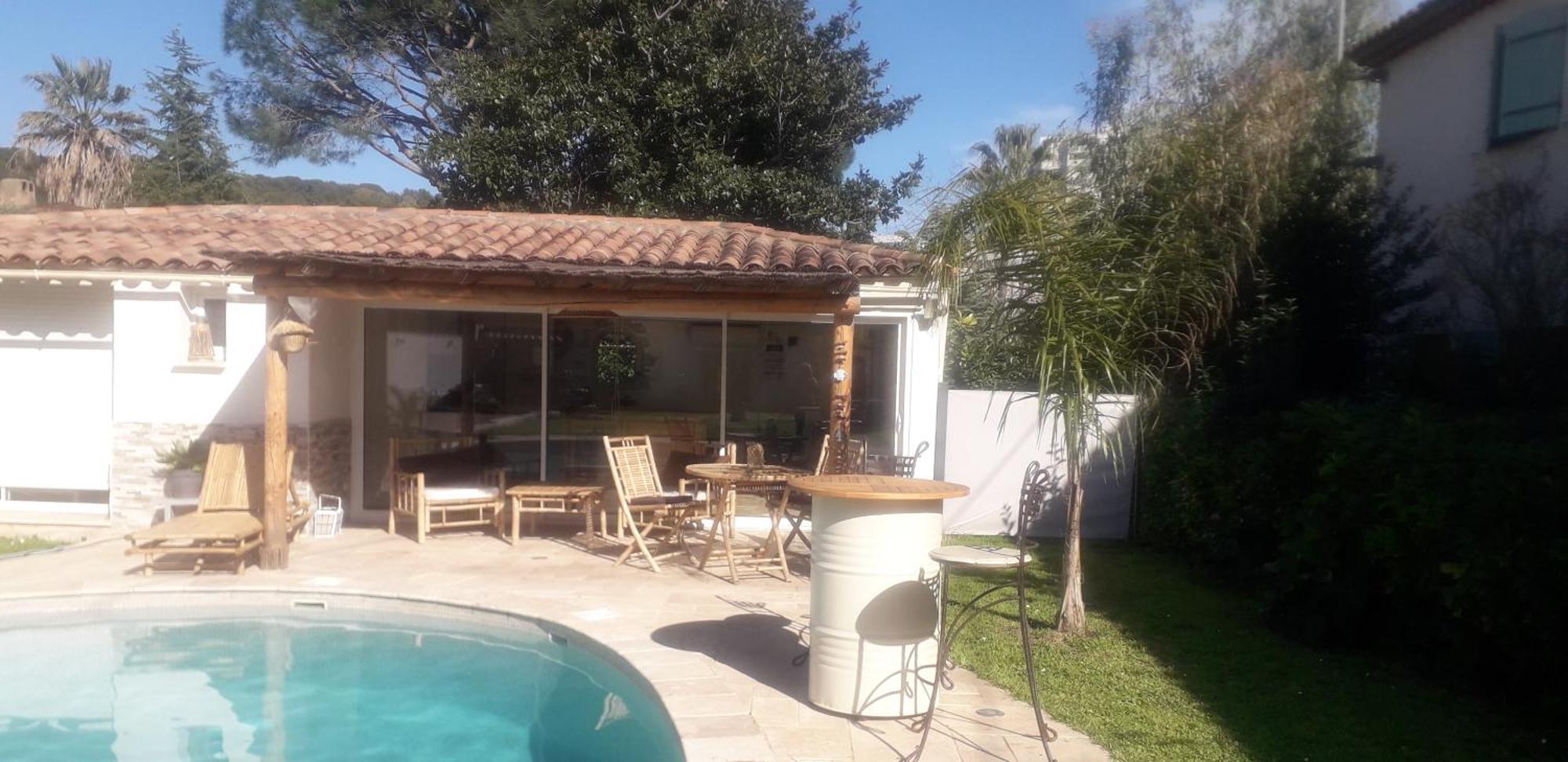 Logement Independant Au Calme Proche Toutes Commodites Et Transports Ле-Канне Экстерьер фото
